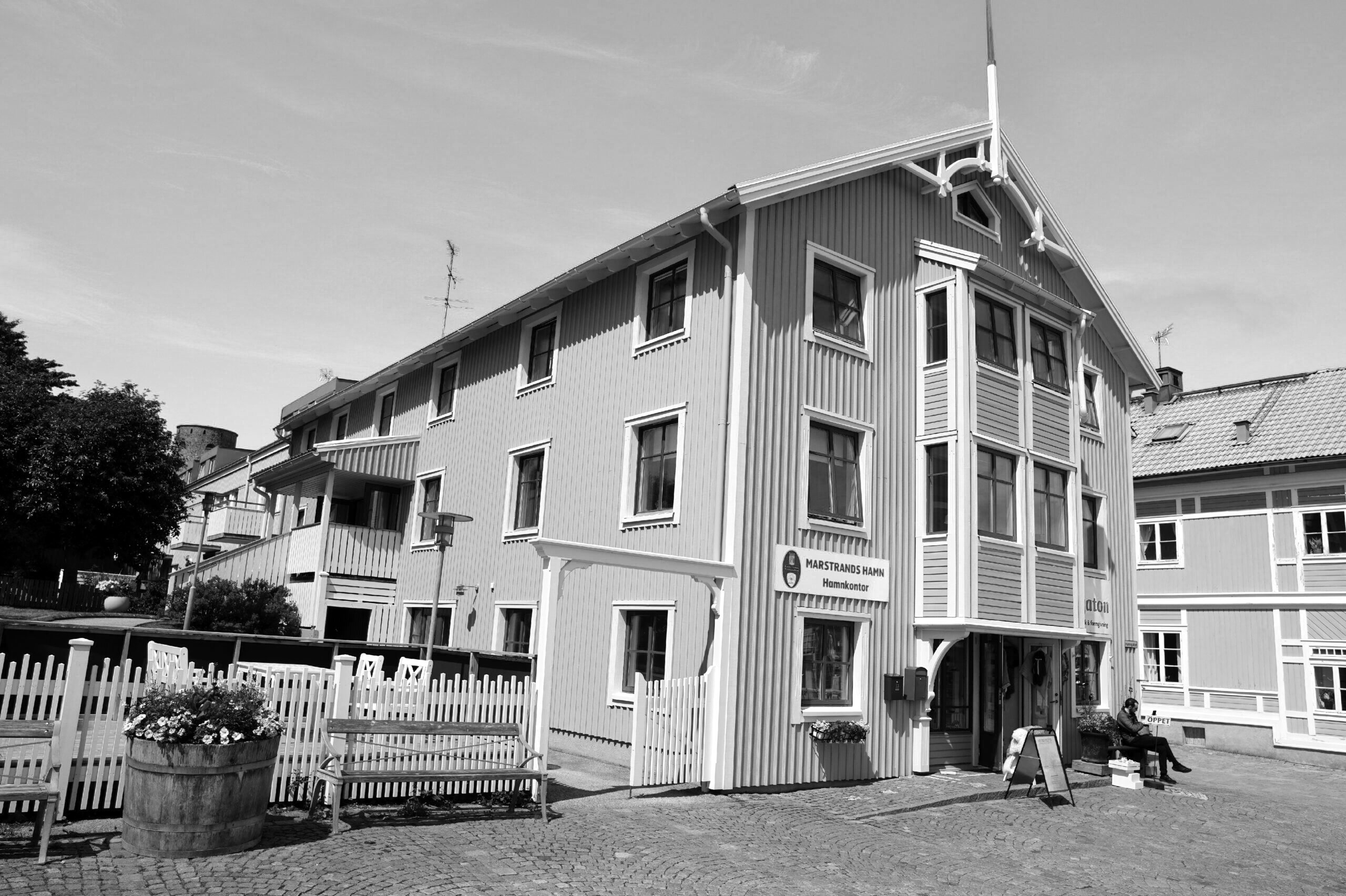 Huset på Marstrand där vi har kontor